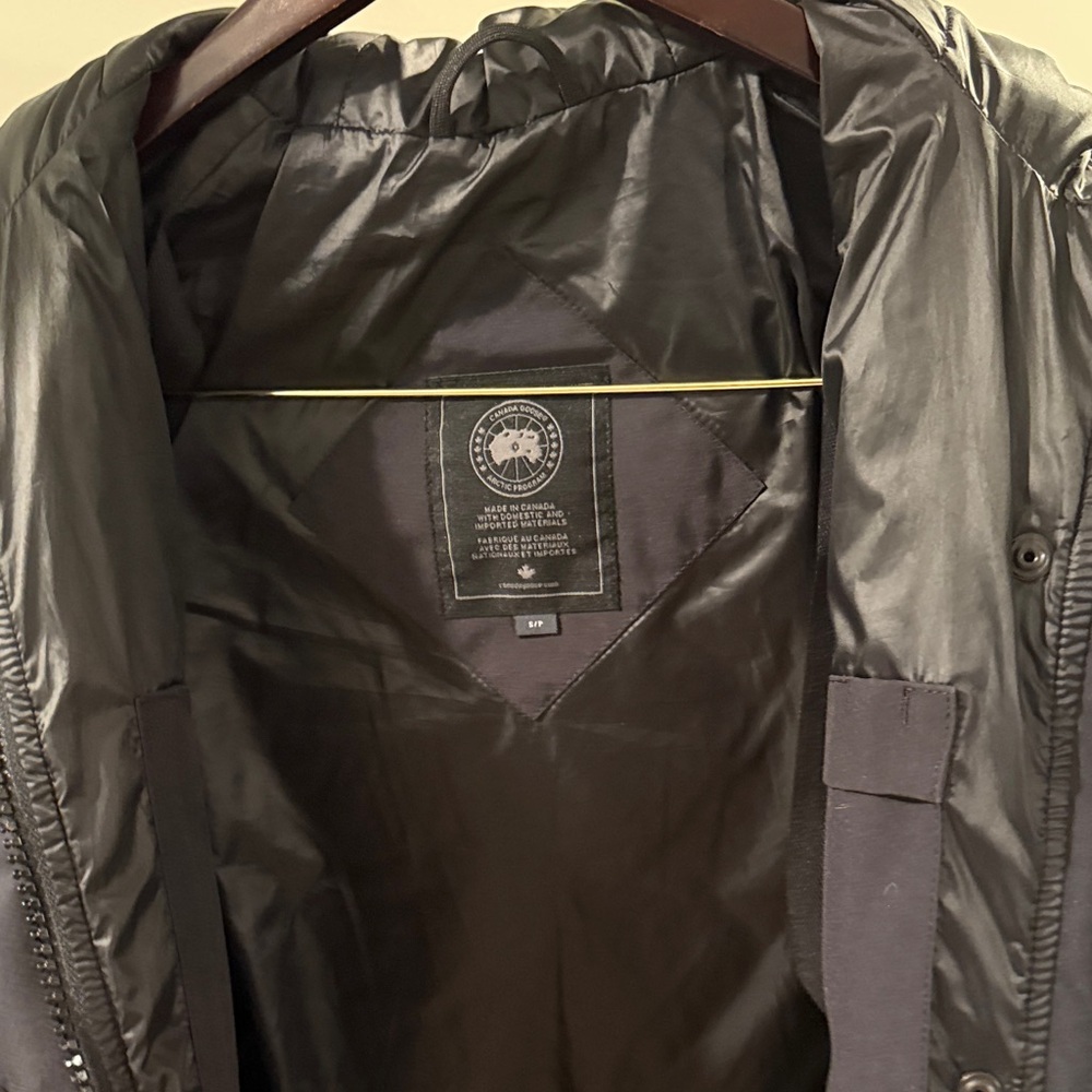 Men's Black Puffer Jacket with Fur Hood - Picture 4 of 6